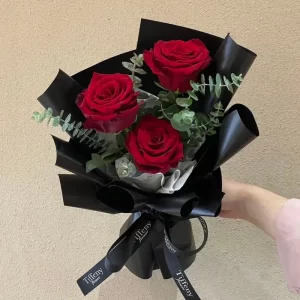ดอกกุหลาบ 3 ดอก