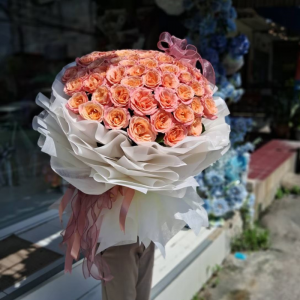 ดอกกุหลาบ 70 ดอก