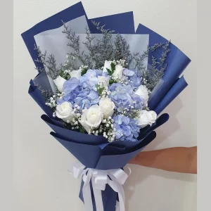 ช่อดอกไฮเดรนเยีย